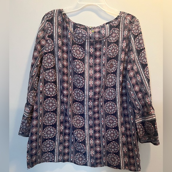 spade & heart Tops - Spade & Heart blouse women’s size XL
